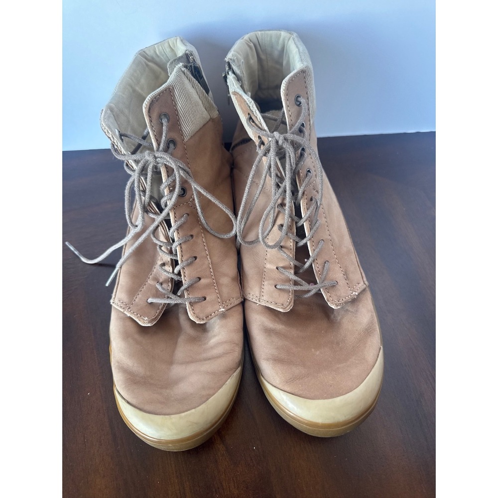 Reed Women Tan Ankle Lace Up Boots Size 10 Casual Comfort